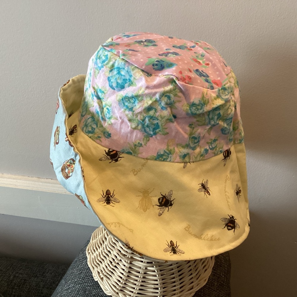 M Kid’s Bee in Your Bonnet Secret Heart 100% Cotton Sun Hat Yellow Blue